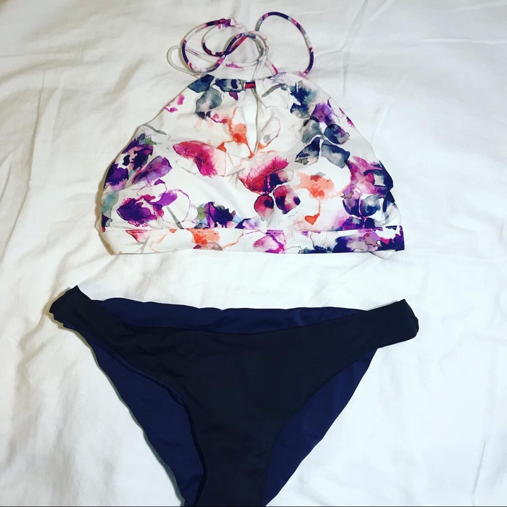 Athleta halter top + reversible bottom bikini set